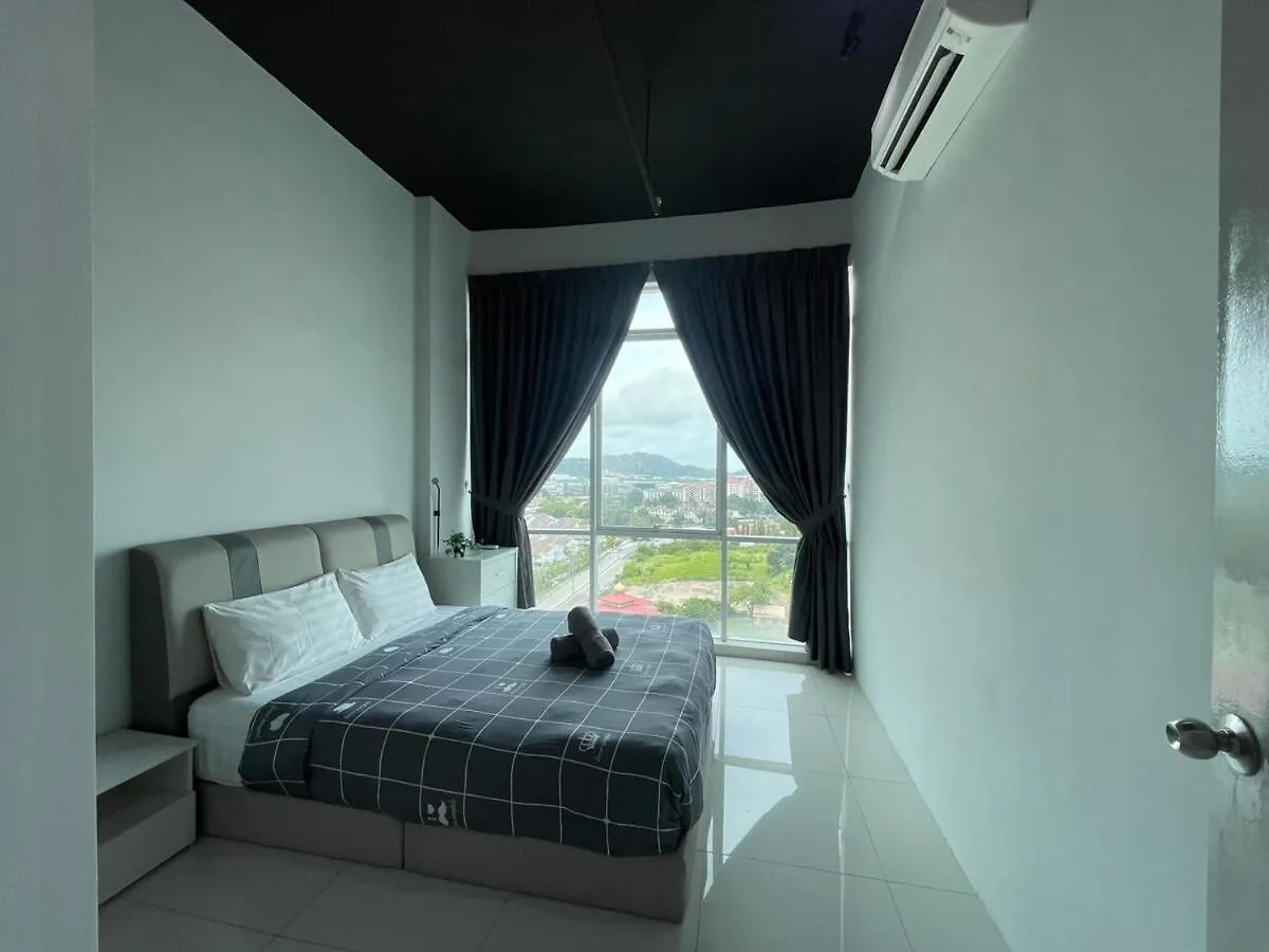 Apartment 2Br Airport Panoramic View Family Suite Bayan Lepas