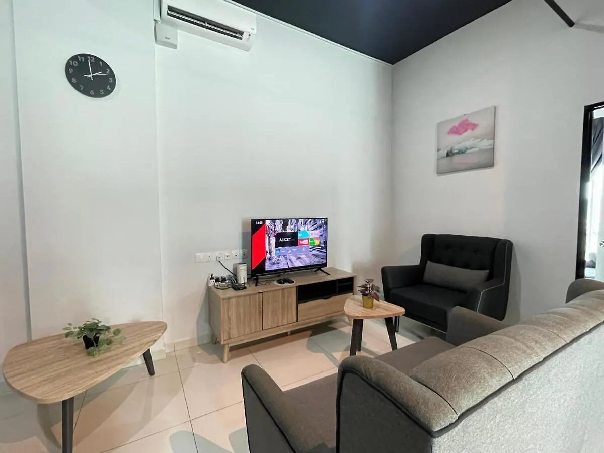 2Br Airport Panoramic View Family Suite Bayan Lepas 0*,  Malaysia